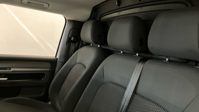 Volkswagen Id.Buzz Cargo 210kW Commerce Plus 79kWh Auto - Image 16